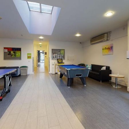 For Students Only Contemporary Studios At Iq Hoxton In London Exterior foto
